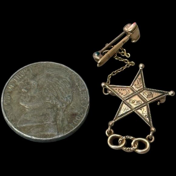 Vintage 10k Gold Pin Brooch - Picture 5 of 5